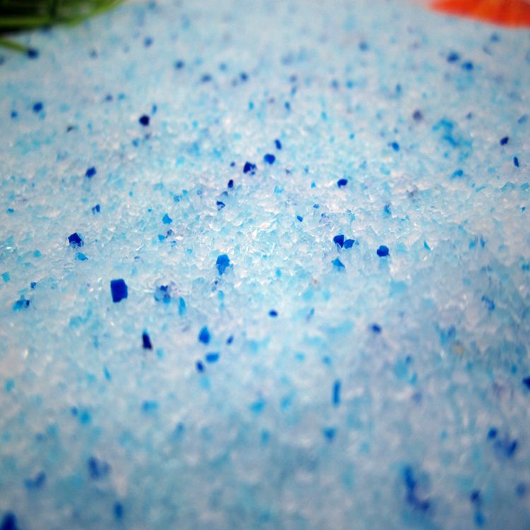 Scoop Away Cat Litter 7% Color Silica Sand 3.8L